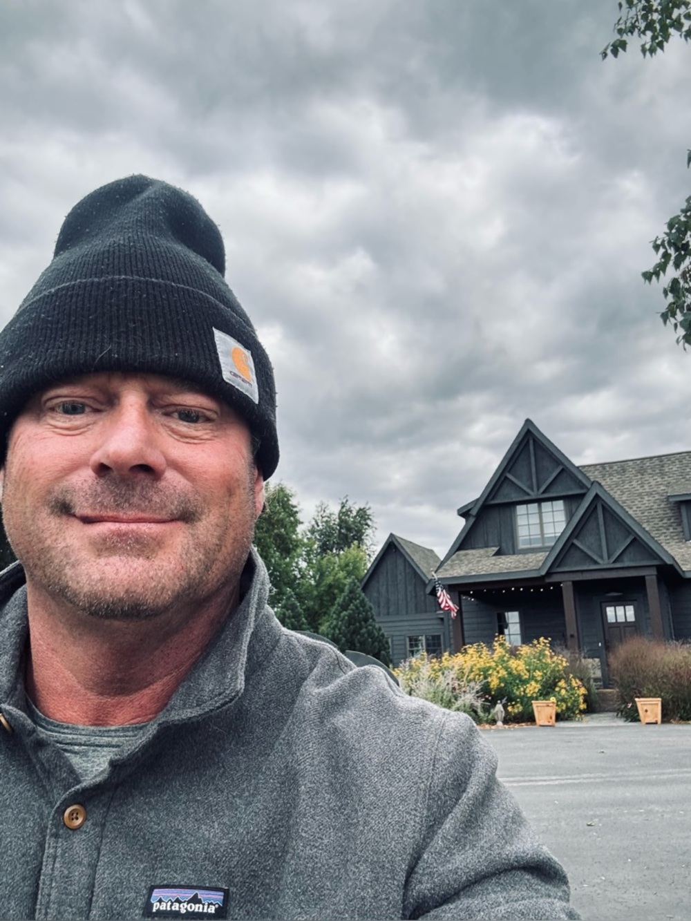 Meet your Posher, Grant